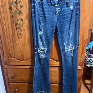 Judy Blue Distressed Flare Jeans in Blue